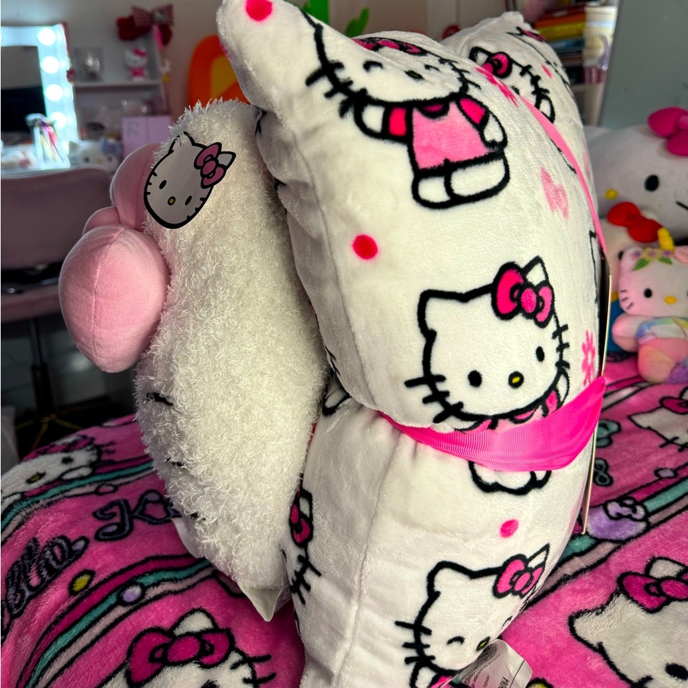2 Set Fluffy Pink Hello Kitty Pillows